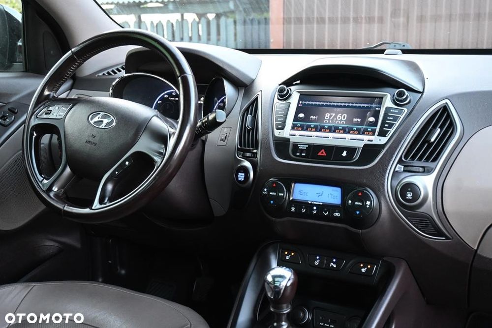 Hyundai ix35 blue 1.6 2WD Finale Gold - 34