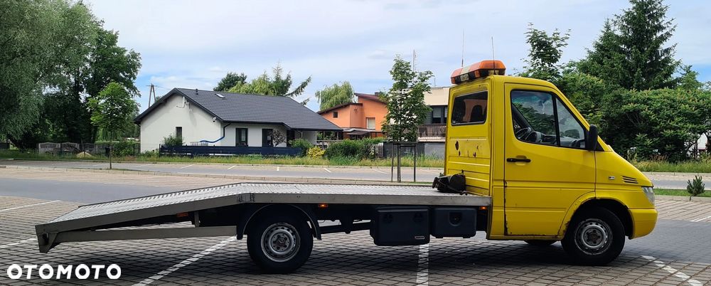 Mercedes-Benz SPRINTER - 8