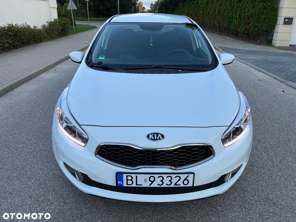 Kia Ceed 1.4 CVVT Attract - 2