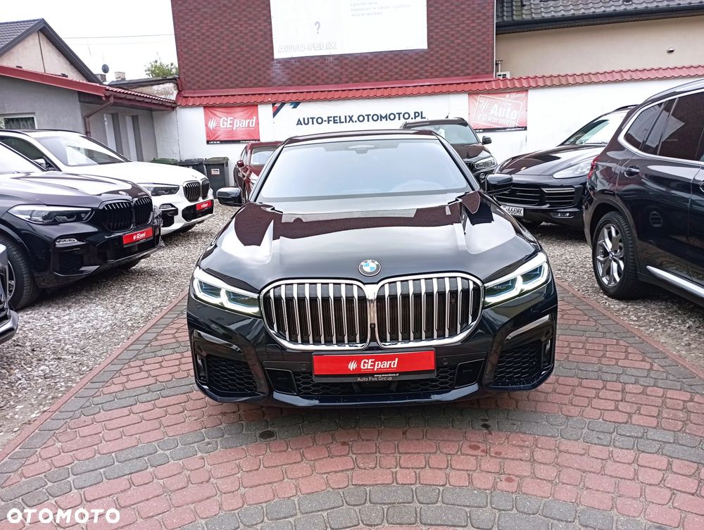 BMW Seria 7 750i xDrive - 2