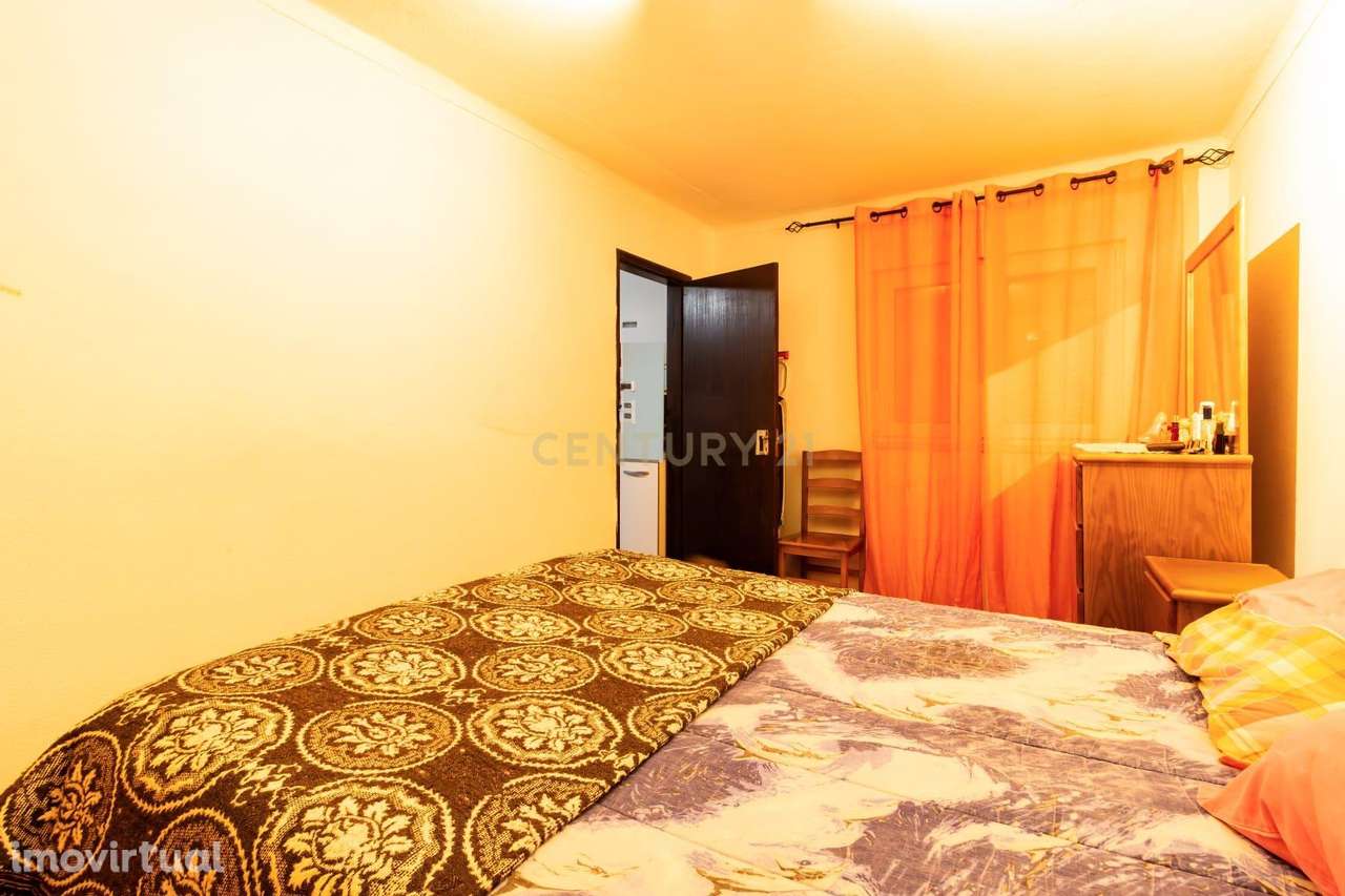 Conjunto de 3 Imóveis para Venda – Vieira de Leiria - Grande imagem: 3/37