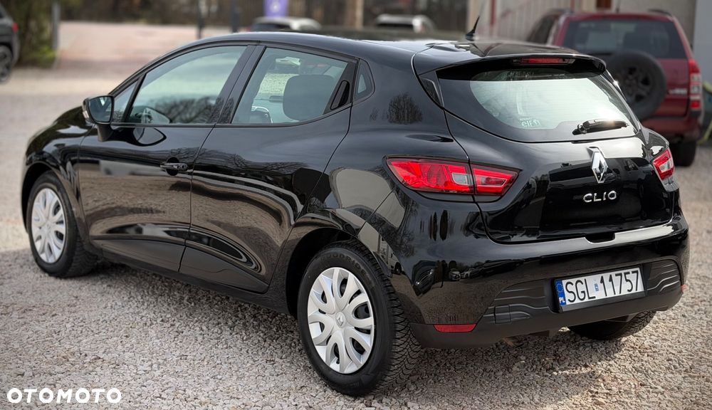 Renault Clio 1.2 16V 75 Expression - 2