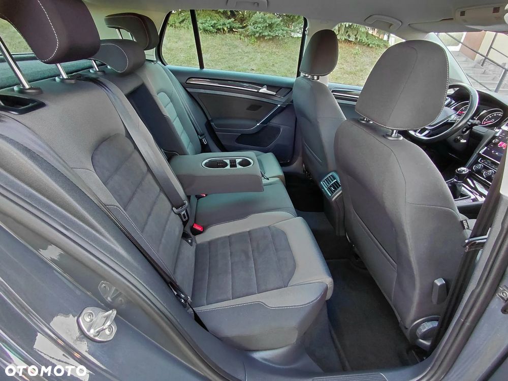 Volkswagen Golf 1.4 TSI BMT Highline - 30