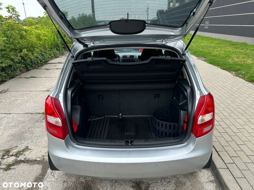 Skoda Fabia 1.4 16V Active - 11