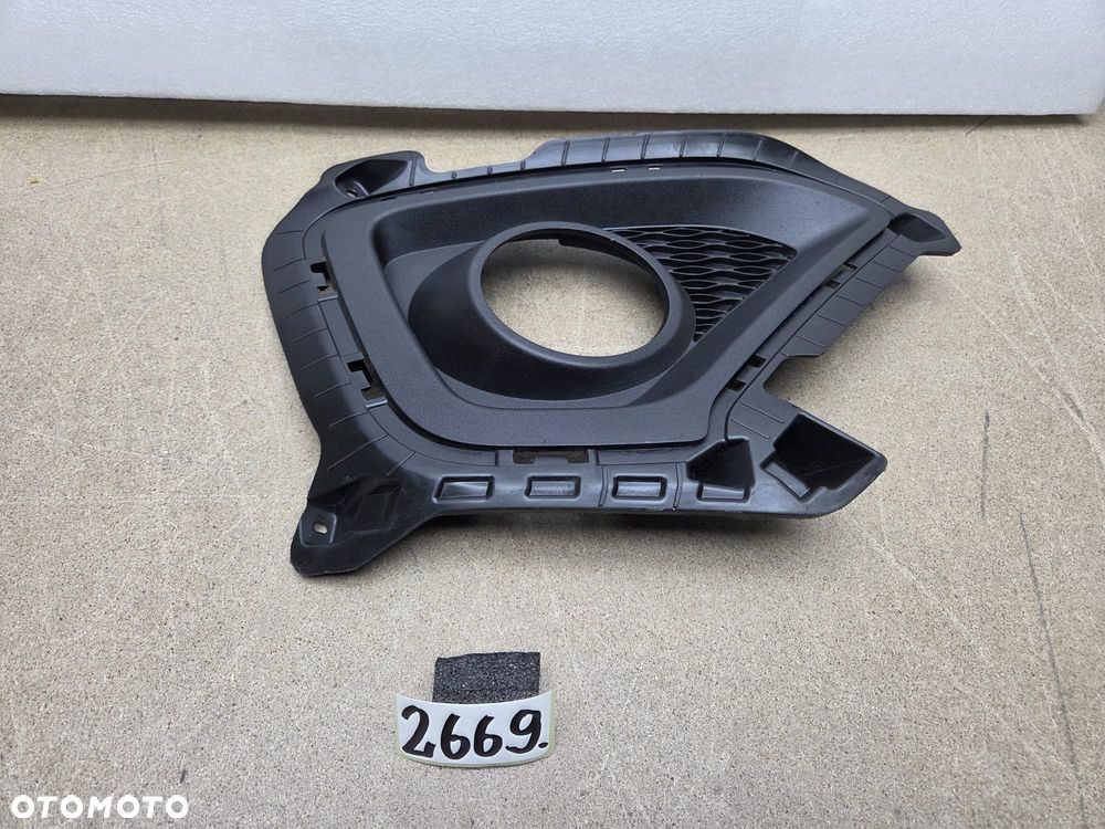 Hyundai i10 II 2 86527B9000 ramka obudowa halogenu lewy lewa przód - 4