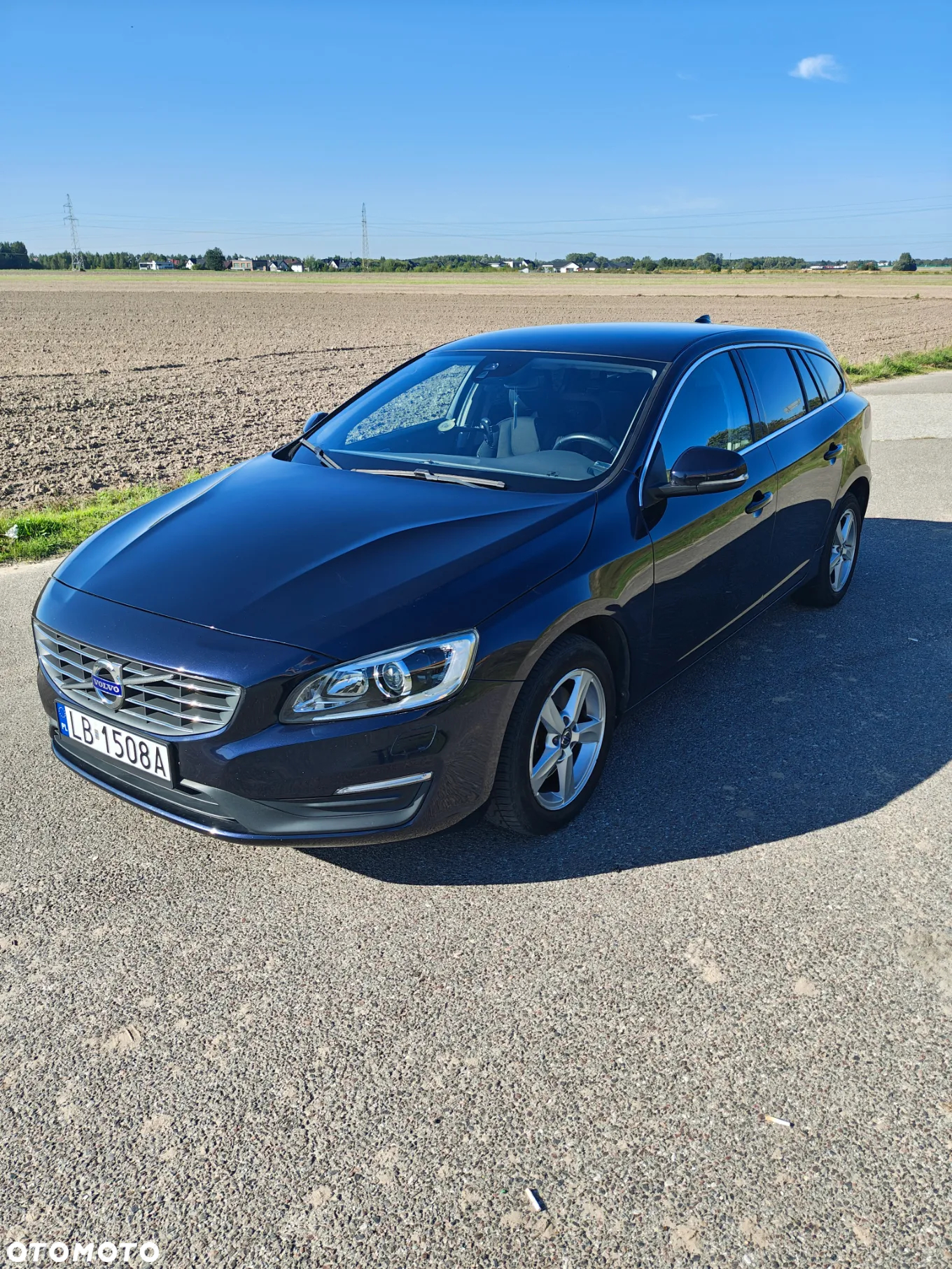 Volvo V60 D2 Momentum - 2