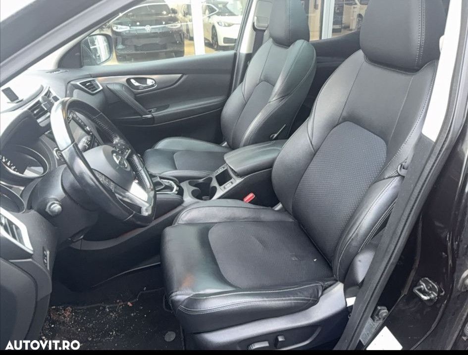 Nissan Qashqai 1.6 DCI Xtronic TEKNA - 7