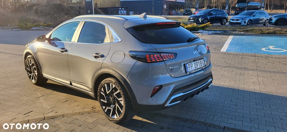 Kia XCeed 1.6 T-GDI Tribute DCT - 6