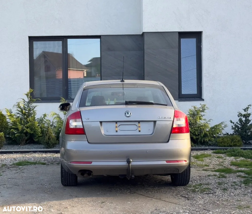 Skoda Octavia 1.8 TSI DSG IMPULS EDITION - 13