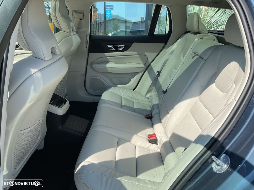 Volvo V60 2.0 T6 AWD TE Inscription - 42