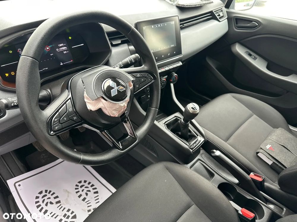 Mitsubishi Colt - 24