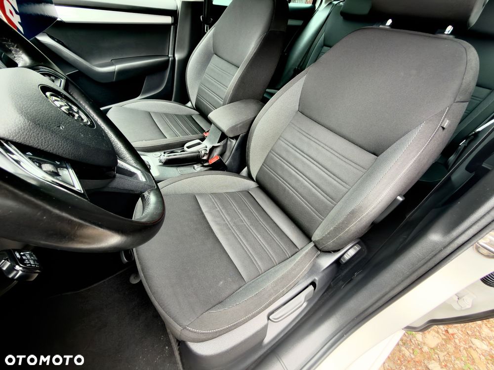 Skoda Octavia 2.0 TSI 4x4 DSG Style - 22