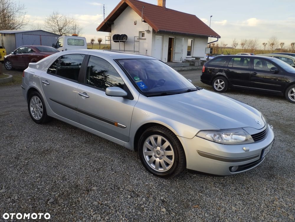 Renault Laguna - 2