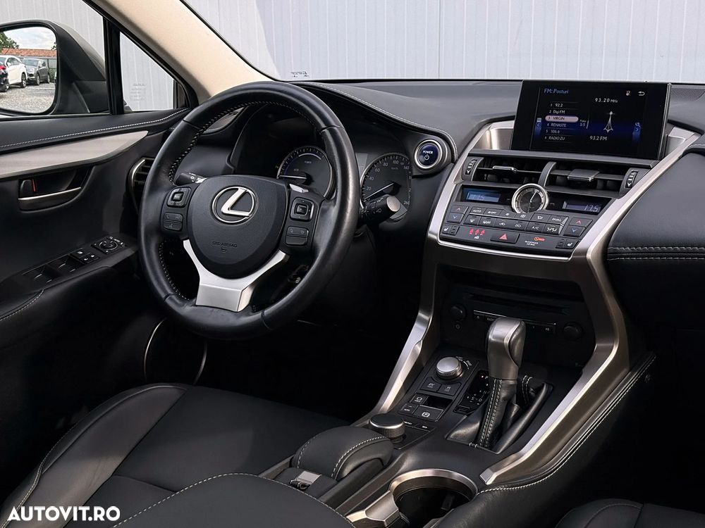 Lexus Seria NX 300h AWD Luxury - 18