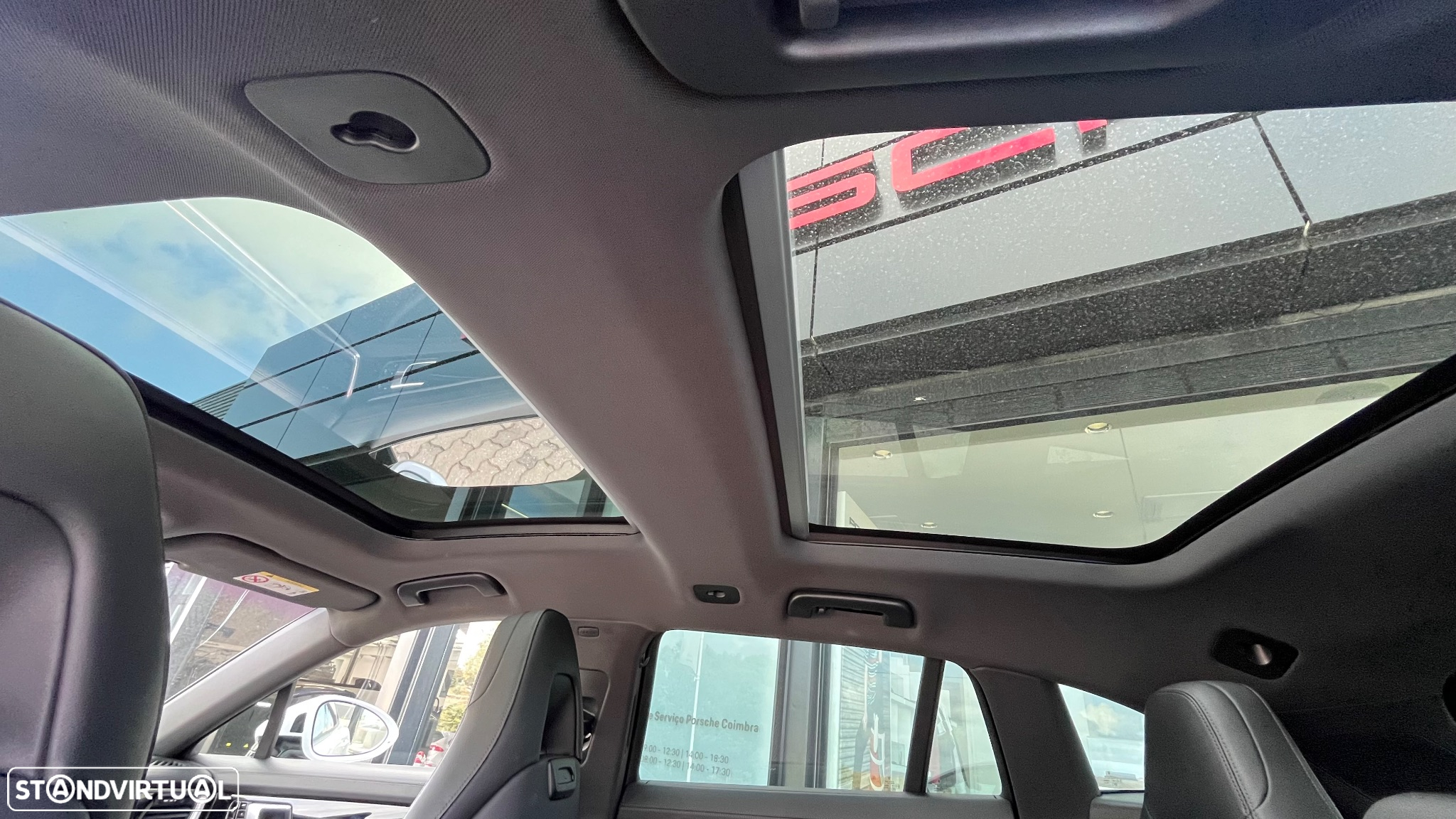 Porsche Panamera Sport Turismo 4 E-Hybrid - 13