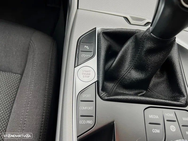BMW 318 d Corporate Edition - 16