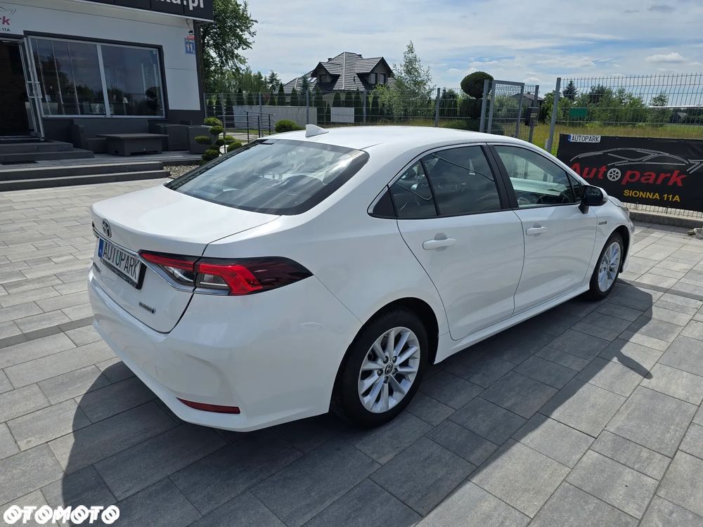 Toyota Corolla - 16