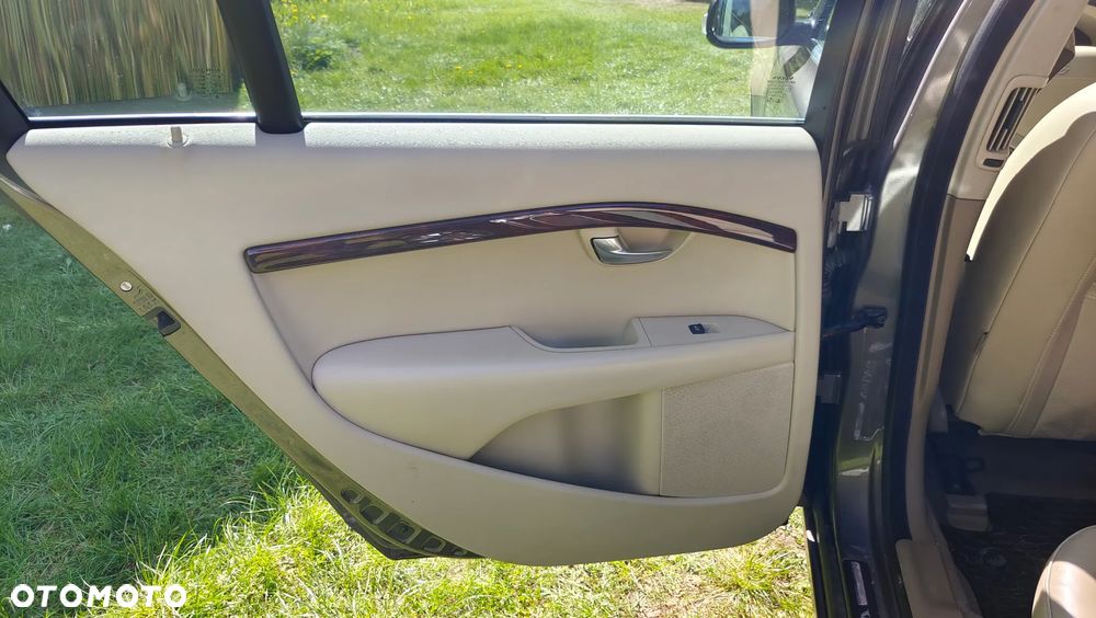 Volvo S80 D5 Summum - 11