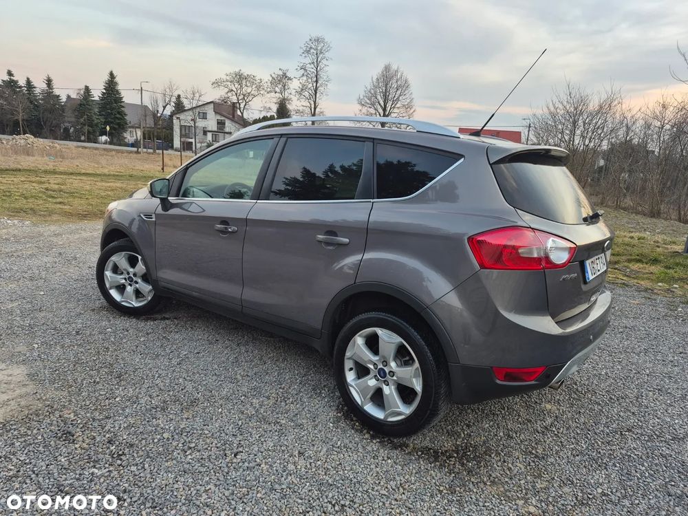 Ford Kuga 2.0 TDCi 4x4 Titanium - 5
