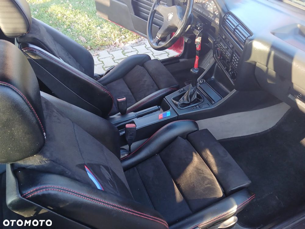 BMW M3 Standard - 11