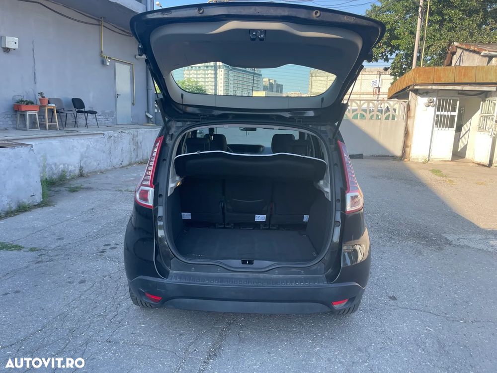 Renault Scenic dCi 110 Expression - 8