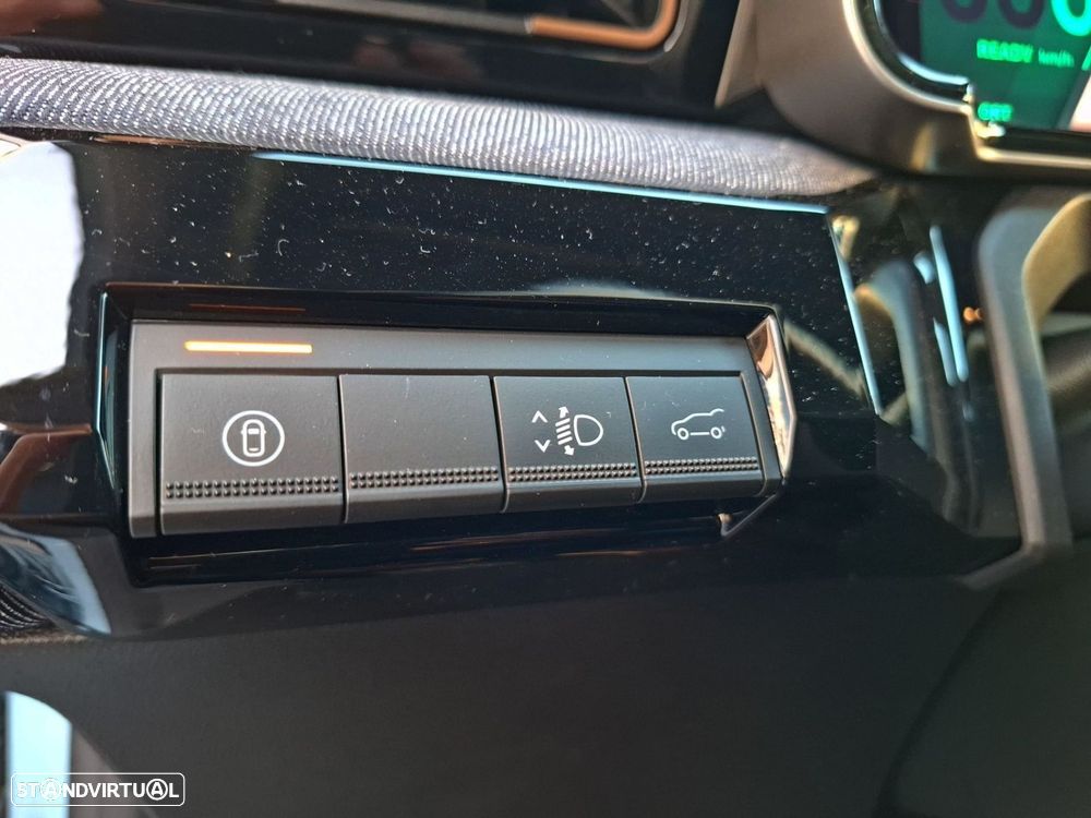 Renault 4 E-Tech 52 kWh Techno Autonomia Conforto - 18