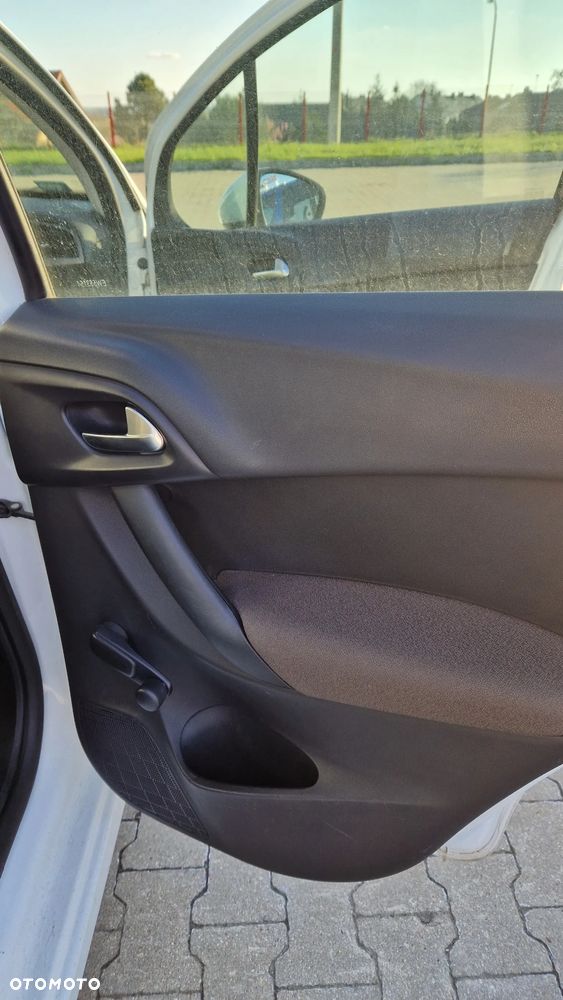 Citroën C3 Pure e-Tech VTi 82 ETG Tendance - 15