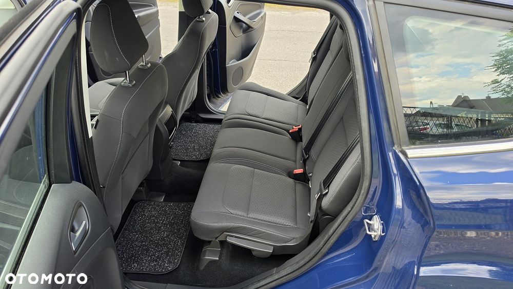 Ford Kuga 1.5 EcoBoost 2x4 Trend - 10