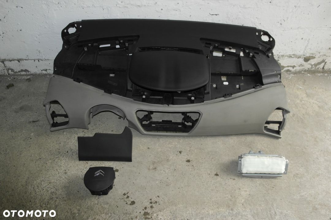 Kokpit Deska AirBag Citroen c4 Picasso Konsola ORY - 1