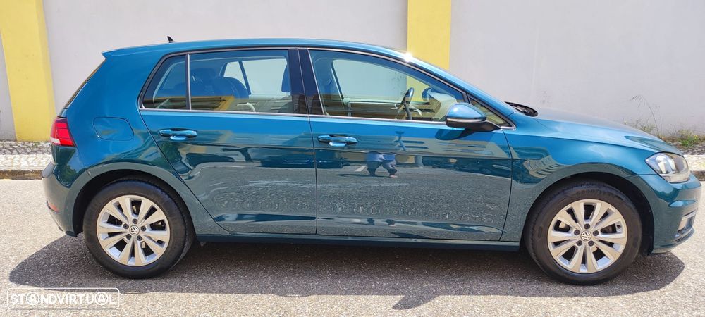 VW Golf 1.0 TSI Confortline DSG - 5