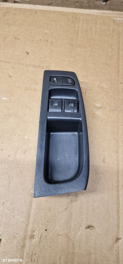 Przełącznik panel szyb lewy przód VW Fox 5Z0867171 - 1