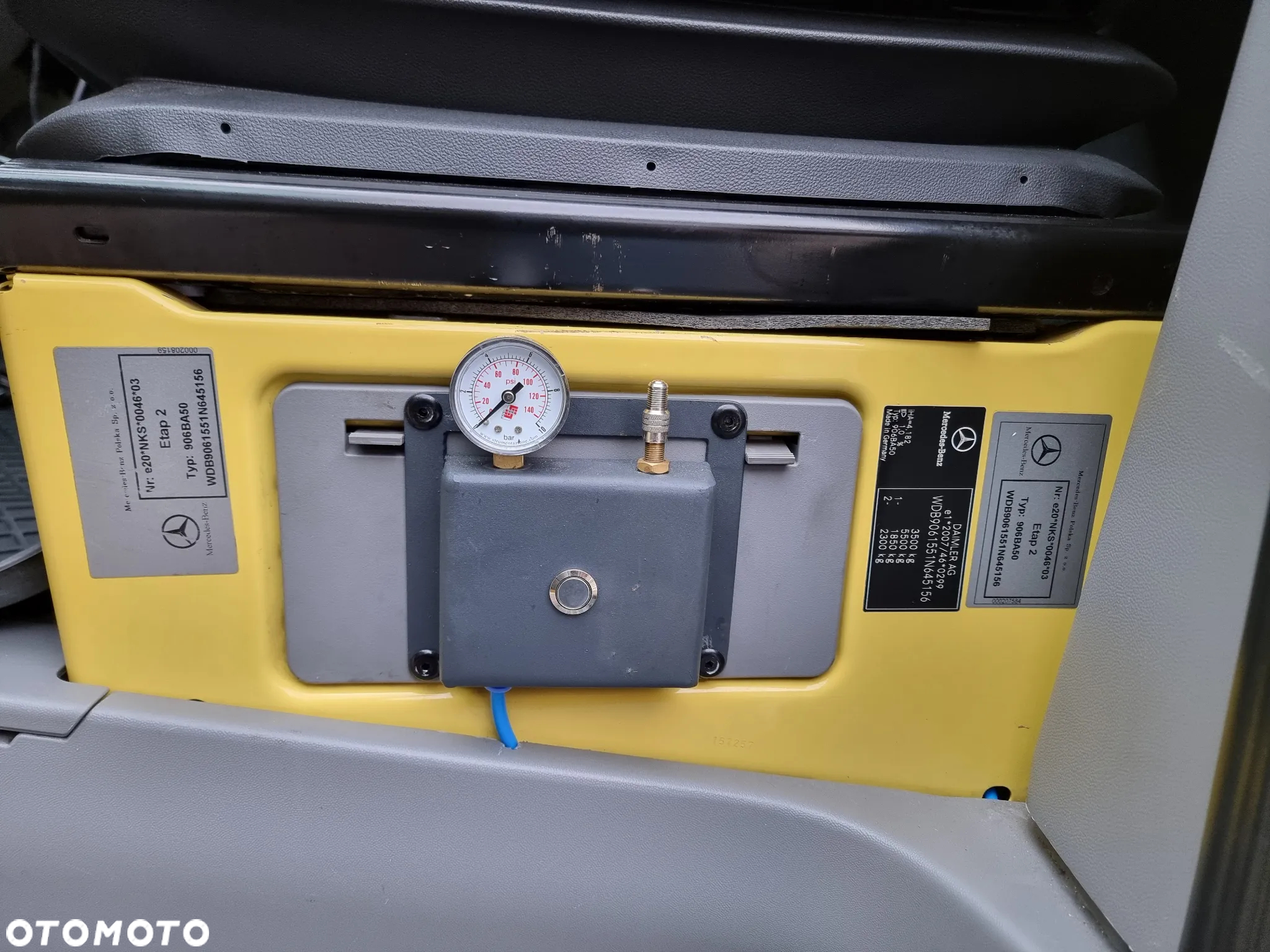 Mercedes-Benz SPRINTER - 25
