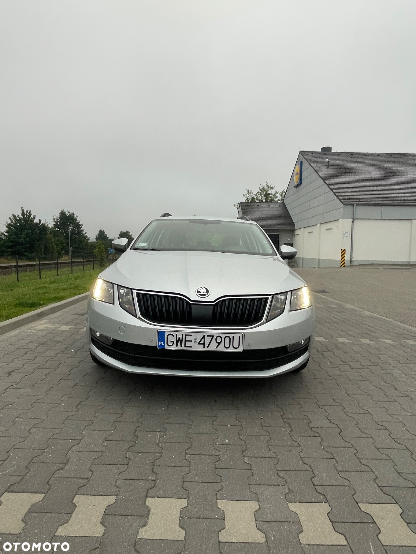 Skoda Octavia 1.6 TDI Ambition - 7