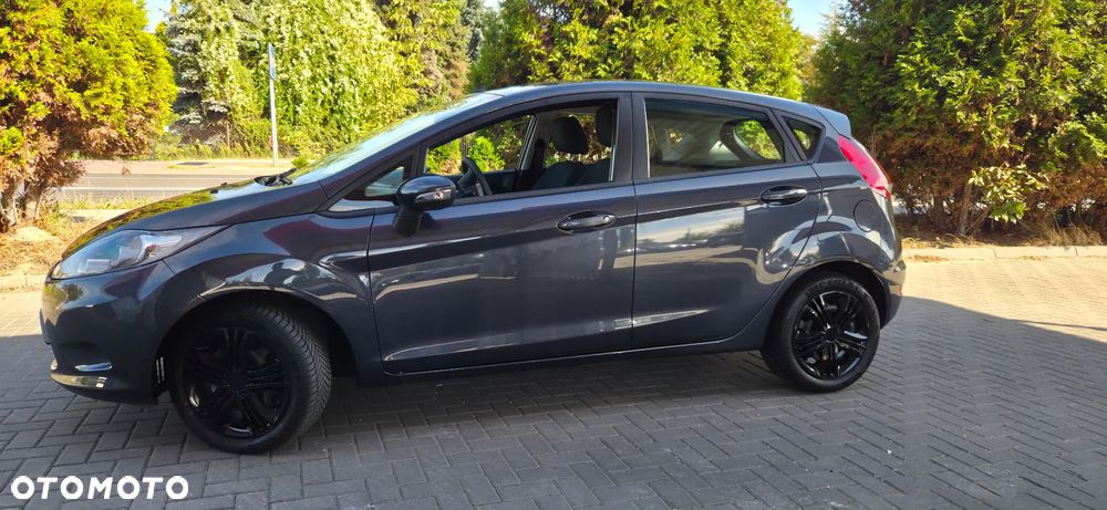 Ford Fiesta 1.25 Champions Edition - 6