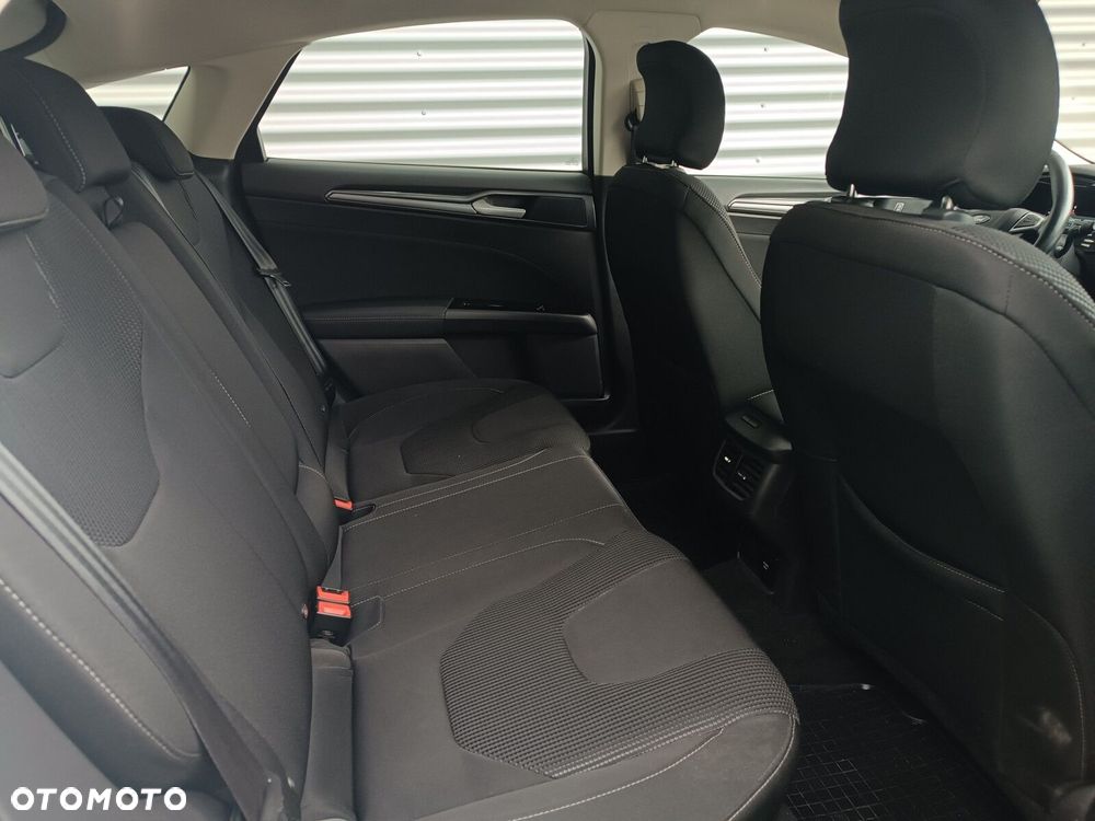 Ford Mondeo 2.0 EcoBlue Titanium - 33