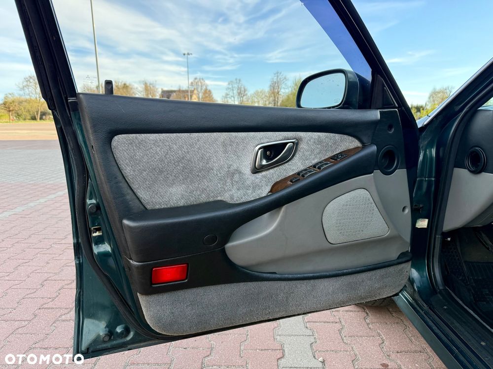 Mitsubishi Sigma - 27