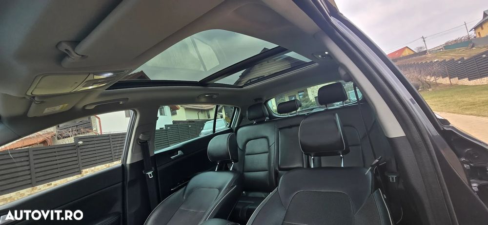 Kia Sportage 2,0 CRDI AWD Aut. Platinum - 39