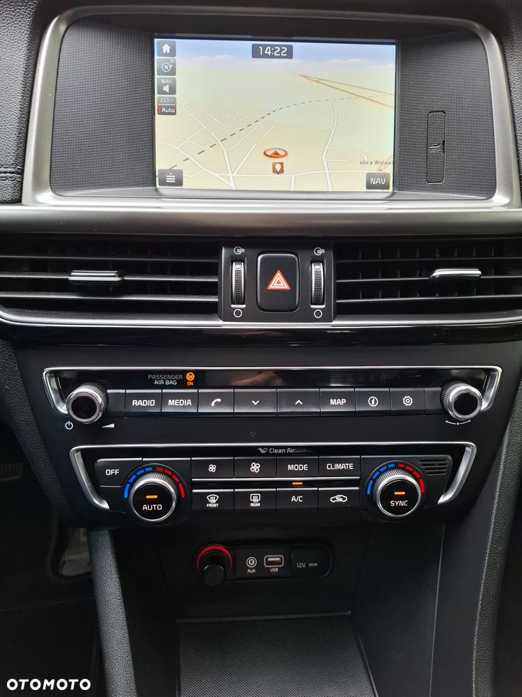 Kia Optima 1.7 CRDI M - 10