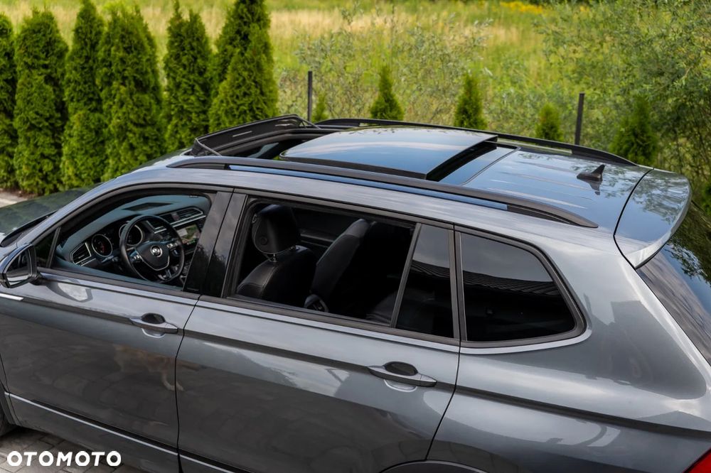 Volkswagen Tiguan Allspace - 12