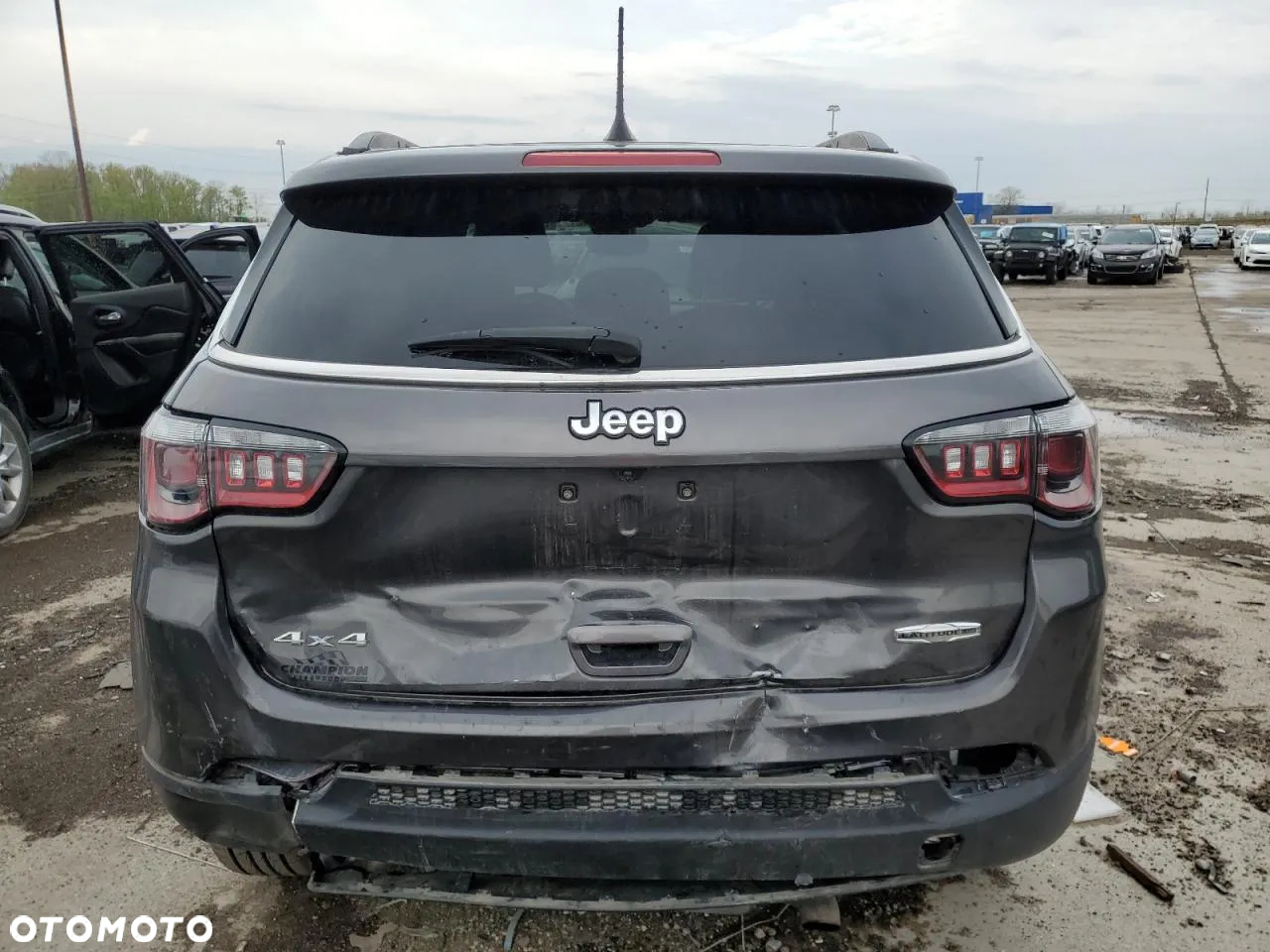 Jeep Compass - 6