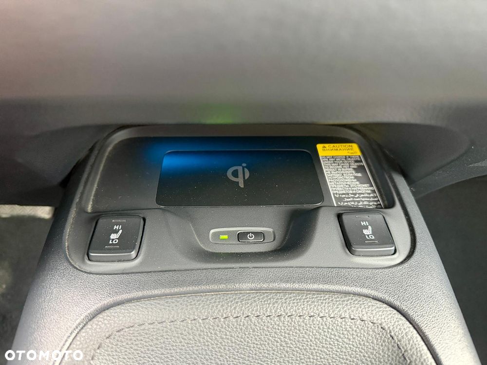 Toyota Corolla 2.0 Hybrid GR Sport - 17