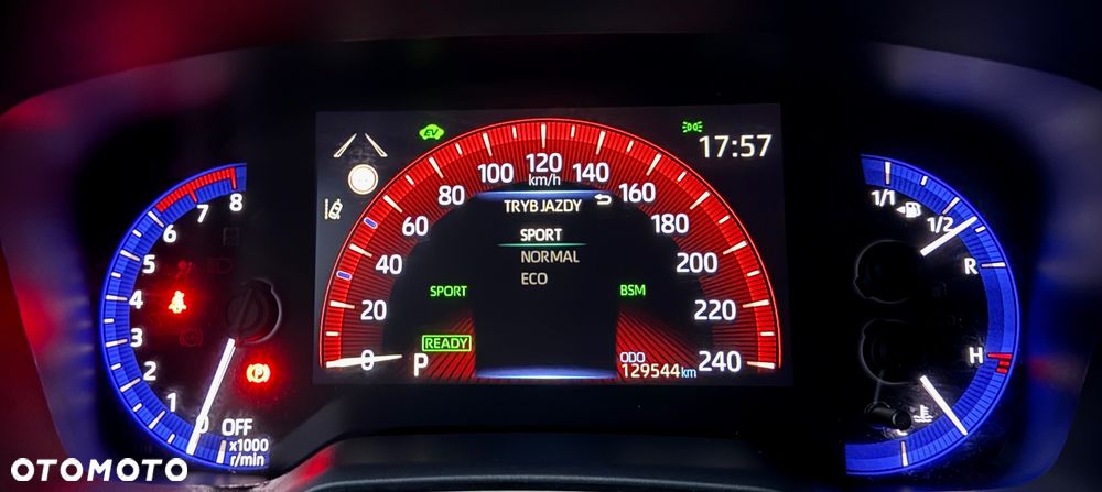 Toyota Corolla - 12