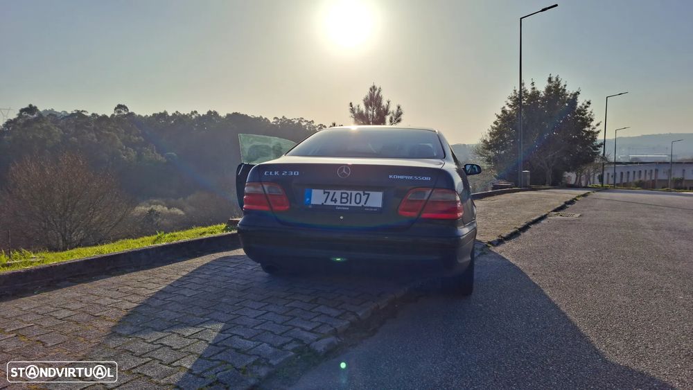 Mercedes-Benz CLK 230 - 7