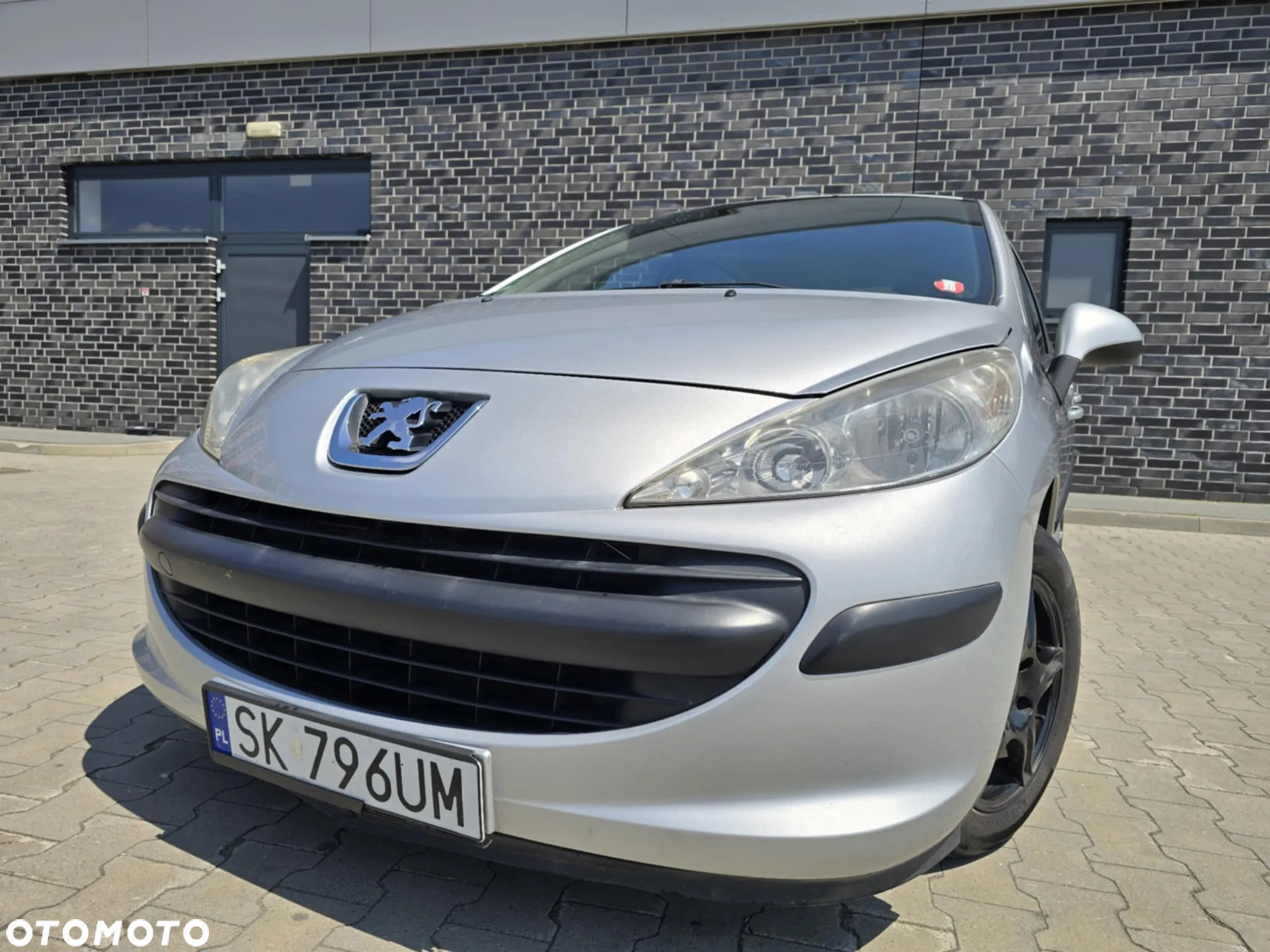 Peugeot 207 1.4 16V Sporty - 4