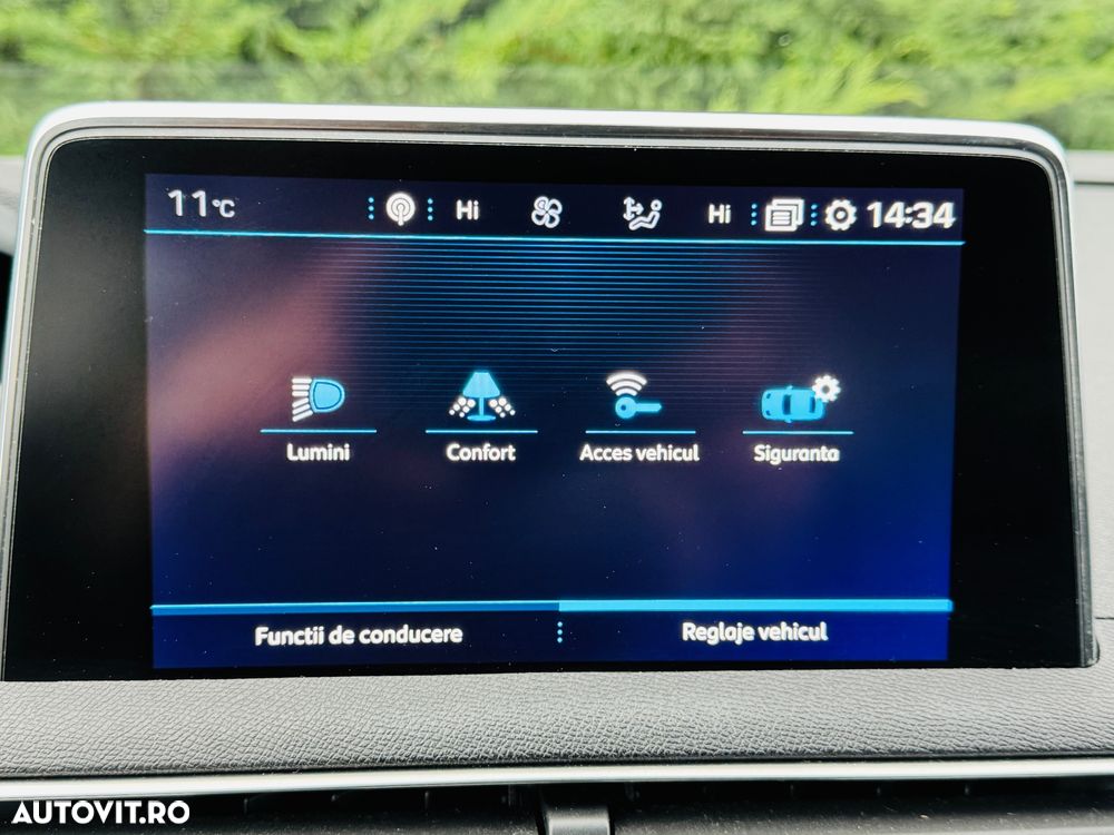 Peugeot 3008 PureTech 130 Stop & Start GPF Allure Pack - 17