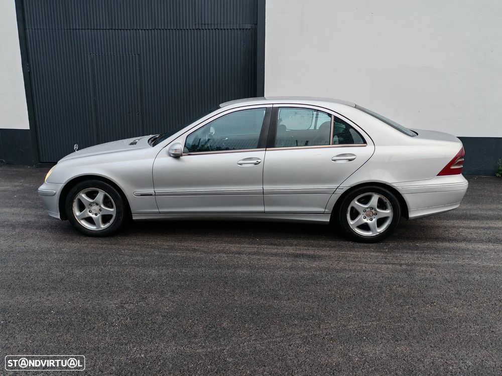 Mercedes-Benz C 220 T CDI Avantgarde - 1