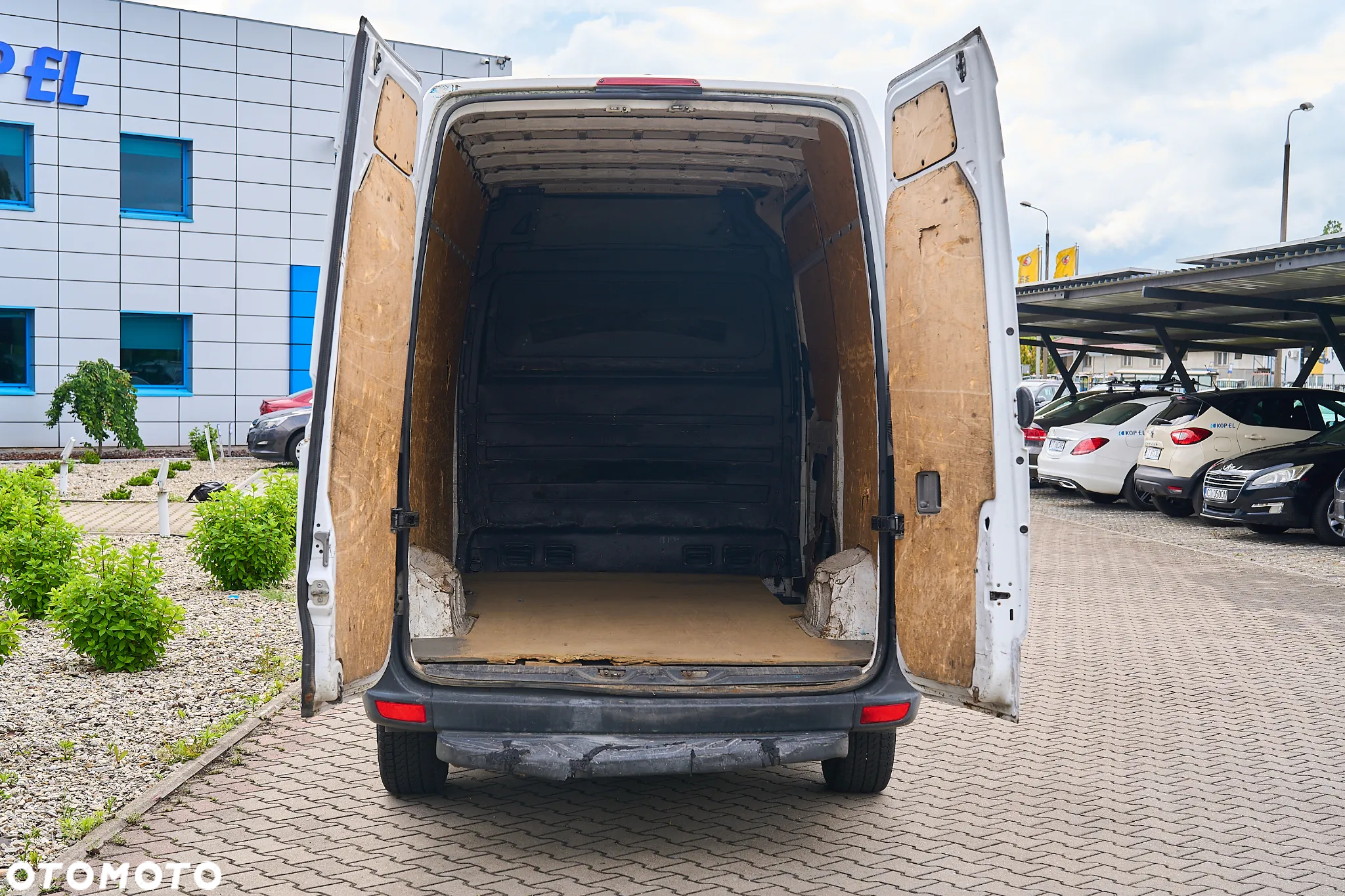 Mercedes-Benz Sprinter 310 - 11