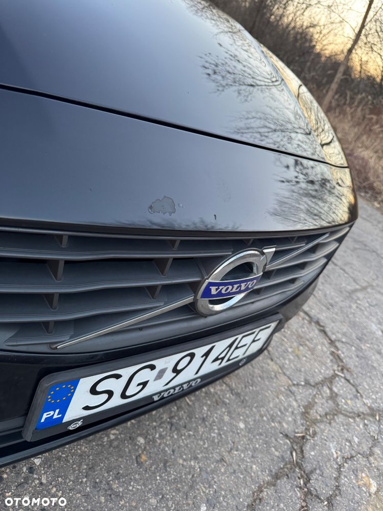 Volvo V60 D2 Momentum - 9