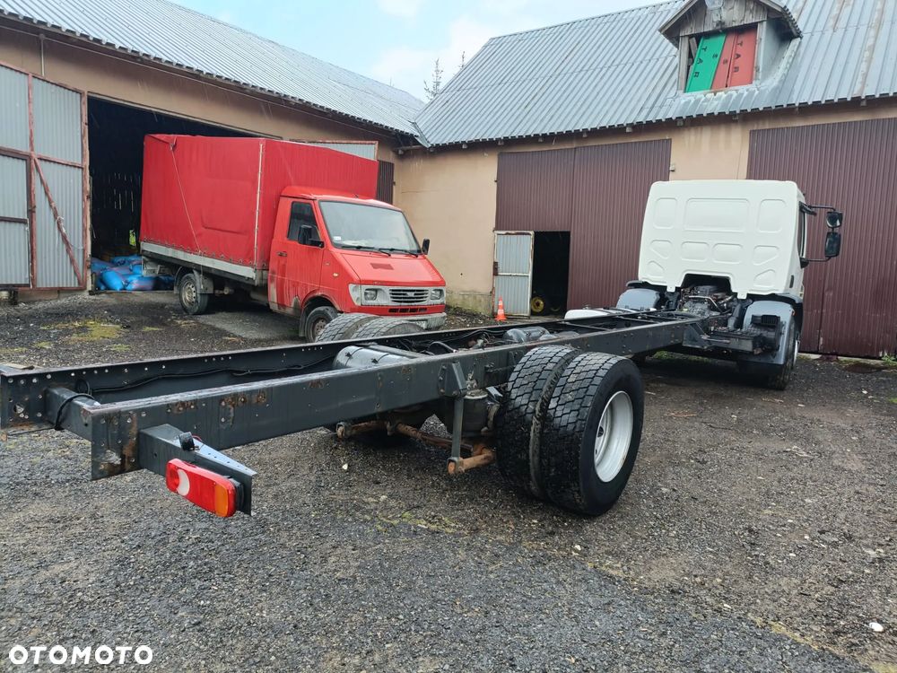 DAF LF 55.300 DMC 18 ton Ład. 11 ton Blokada mostu Klima Skrzynia 8 - 7