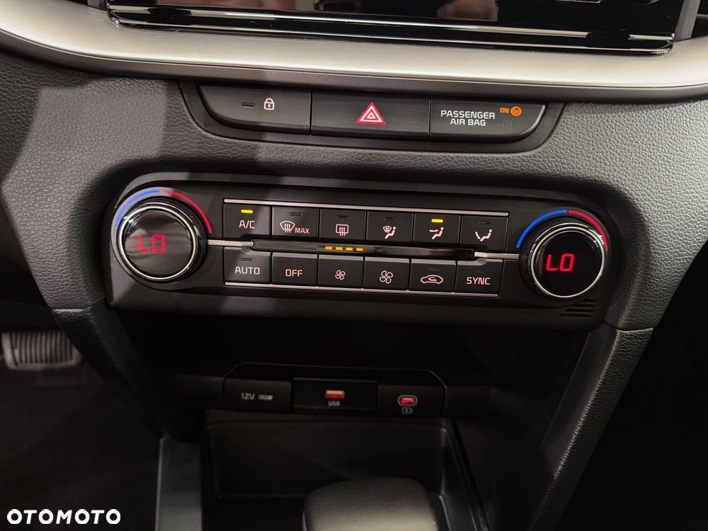 Kia XCeed - 27